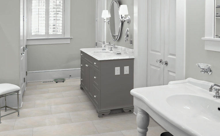 oversized tile in bathroom white colors
